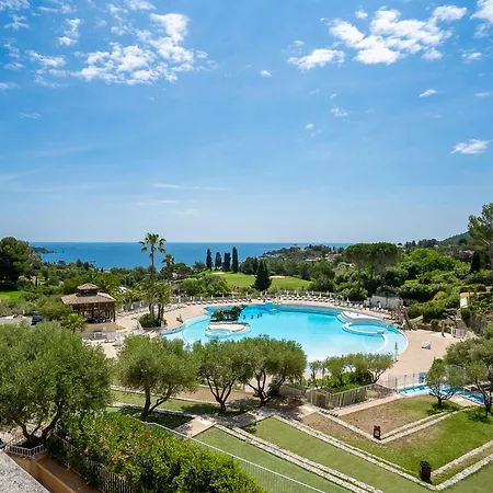 L'esquinade - F4 218 By Interhome Saint-Raphaël