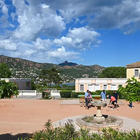 L'esquinade - F4 218 By Interhome Apartment Saint-Raphaël